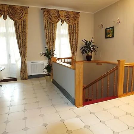 Dom Pracy Tworczej * Goluchow