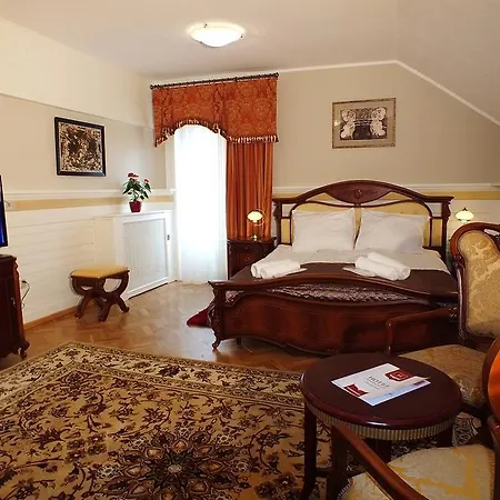 Hotel Dom Pracy Twórczej *