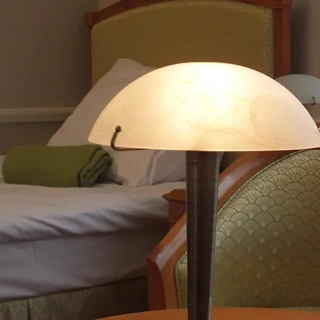 Hotel Dom Pracy Twórczej *