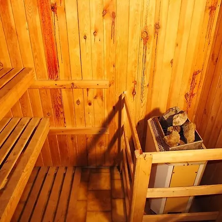 Hotel Dom Pracy Tworczej *