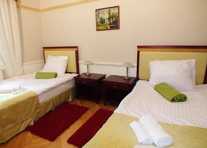 Hotel Dom Pracy Tworczej *