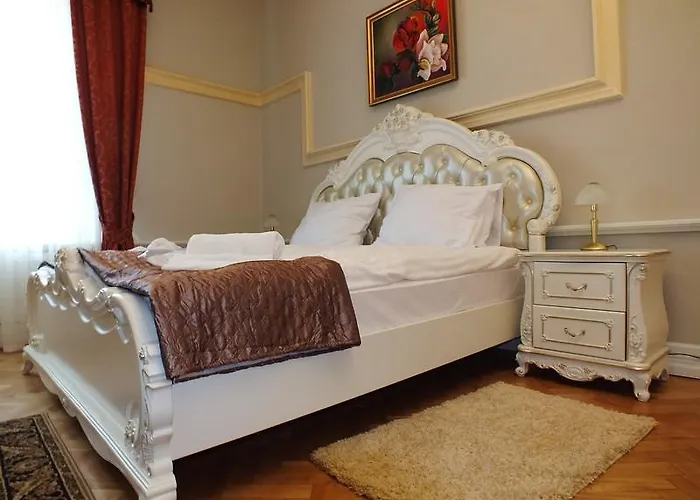 Hotel Dom Pracy Tworczej *