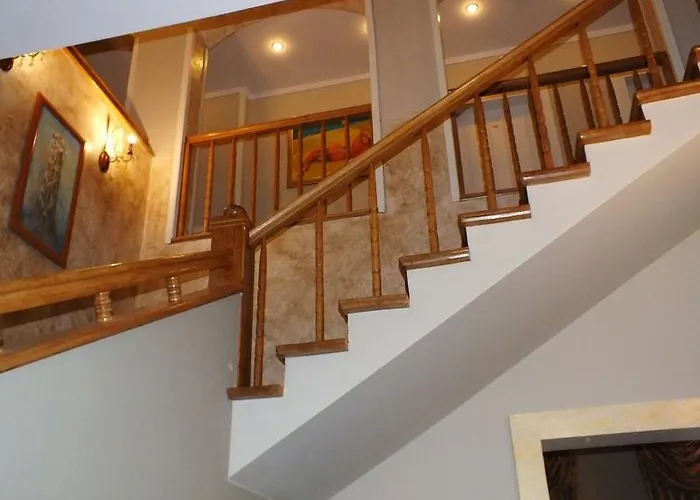 Dom Pracy Tworczej * Goluchow