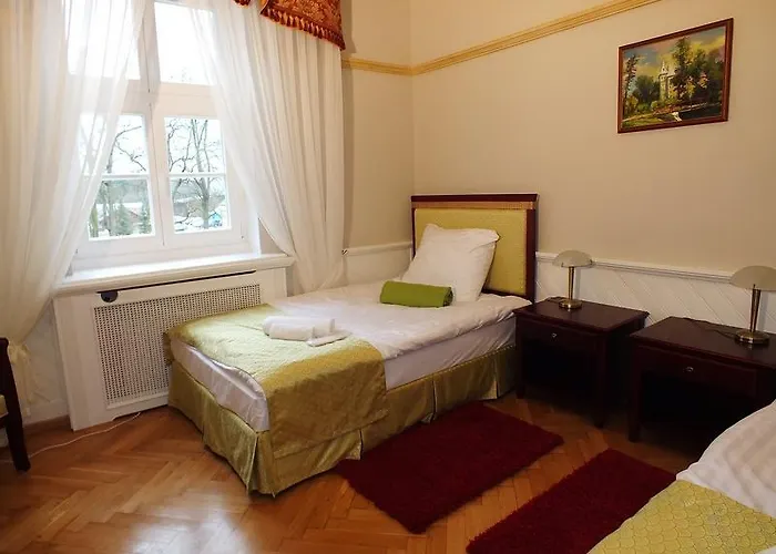 Hotel Dom Pracy Tworczej *