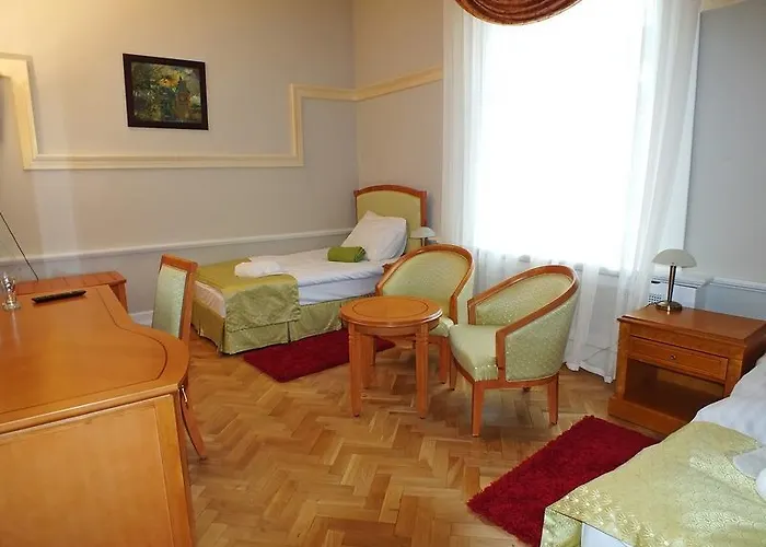 Hotel Dom Pracy Tworczej *