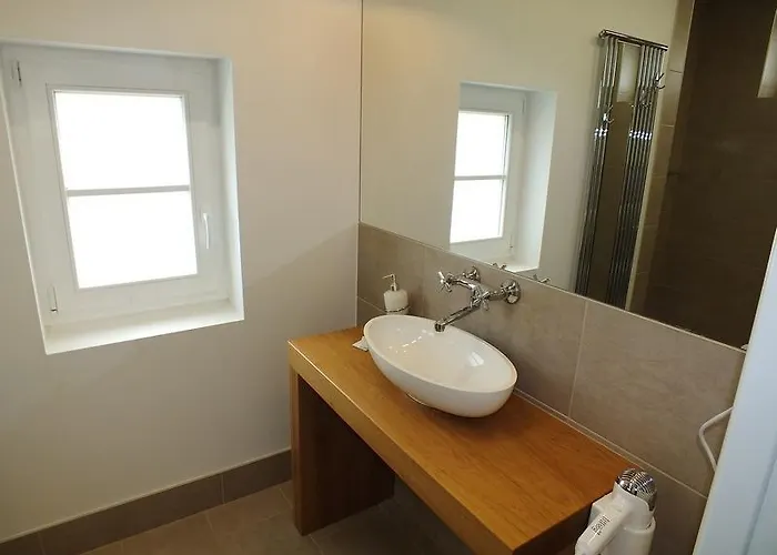 Hotel Dom Pracy Tworczej *